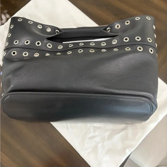 Alexander McQueen small Wow Black Leather Tote with Silver Hardware - Picture 4 of 5